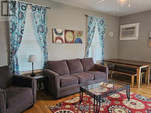 19 - 46 Meadow View Lane, Prince Edward County (Athol), ON - Indoor Photo Showing Living Room