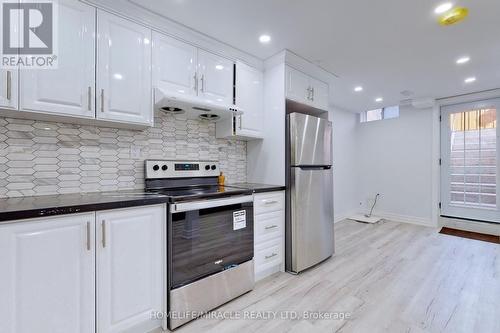 15 Masseyfield Street N, Brampton (Bram East), ON - Indoor Photo Showing Kitchen With Upgraded Kitchen