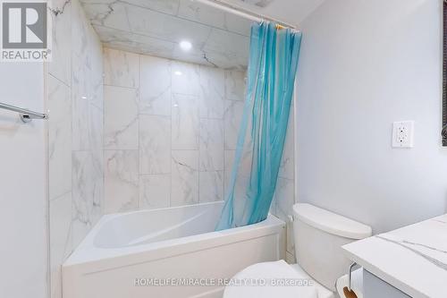 15 Masseyfield Street N, Brampton, ON - Indoor Photo Showing Bathroom