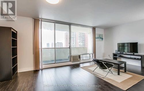 1806 - 5 Massey Square, Toronto, ON - Indoor