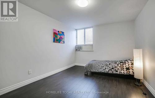 1806 - 5 Massey Square, Toronto, ON - Indoor Photo Showing Bedroom