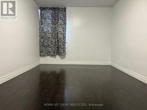 1806 - 5 Massey Square, Toronto, ON - Indoor Photo Showing Other Room