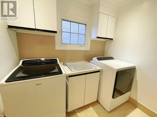 37 Nipissing Crescent, Brampton, ON - Indoor Photo Showing Laundry Room