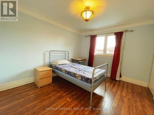 37 Nipissing Crescent, Brampton, ON - Indoor Photo Showing Bedroom