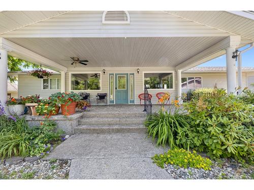 409 33Rd Avenue S, Erickson, BC - Outdoor With Deck Patio Veranda