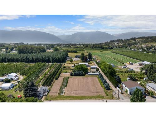 409 33Rd Avenue S, Erickson, BC - Outdoor With View