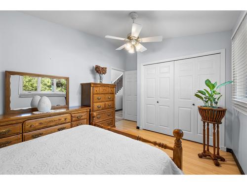 409 33Rd Avenue S, Erickson, BC - Indoor Photo Showing Bedroom