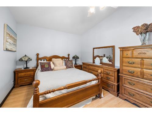 409 33Rd Avenue S, Erickson, BC - Indoor Photo Showing Bedroom