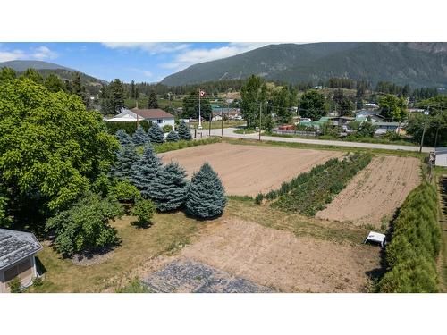 409 33Rd Avenue S, Erickson, BC - Outdoor With View