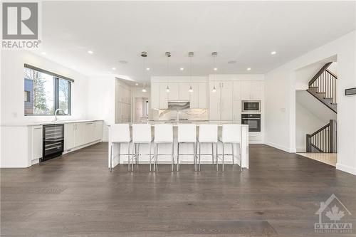 888 Melwood Avenue, Ottawa, ON - Indoor Photo Showing Kitchen With Upgraded Kitchen