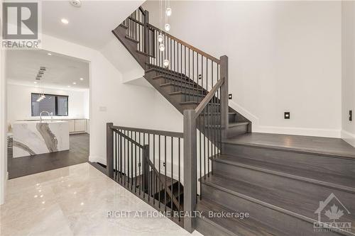 888 Melwood Avenue, Ottawa, ON - Indoor Photo Showing Other Room