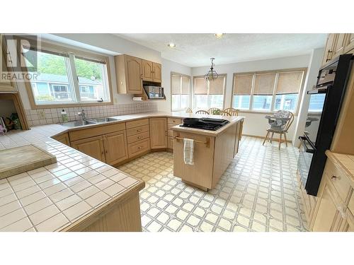 171 Gull Crescent, Prince Rupert, BC - Indoor Photo Showing Kitchen With Double Sink