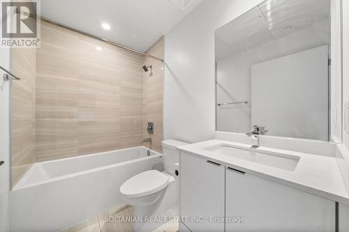 4107 - 1926 Lake Shore Boulevard, Toronto, ON - Indoor Photo Showing Bathroom