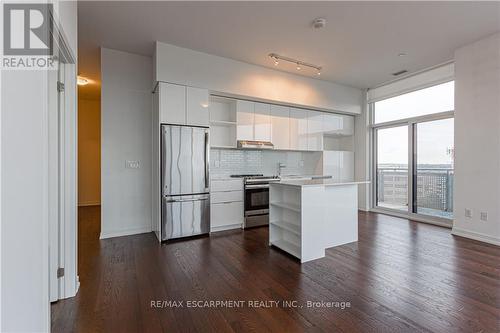 508 - 2520 Eglinton Avenue W, Mississauga (Central Erin Mills), ON - Indoor Photo Showing Kitchen