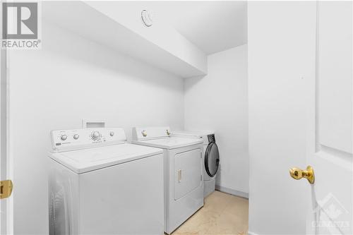 1043 Jacynthe Street, Hawkesbury, ON - Indoor Photo Showing Laundry Room