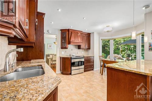 6123 Rivermill Crescent, Ottawa, ON - Indoor Photo Showing Kitchen With Double Sink