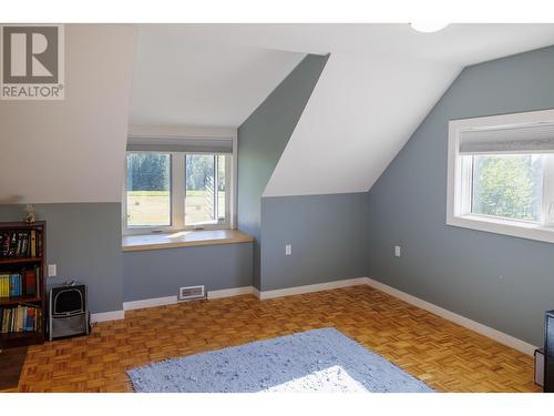 3255 Mountain View Road, Mcbride, BC - Indoor Photo Showing Other Room