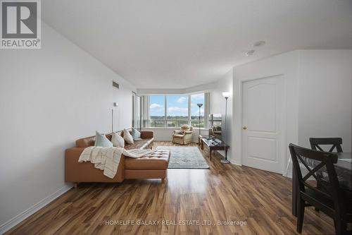 884 - 1 Greystone Walk Drive, Toronto (Kennedy Park), ON - Indoor Photo Showing Living Room