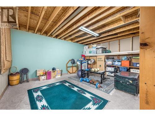 7801 Wilson-Jackson Road, Vernon, BC - Indoor