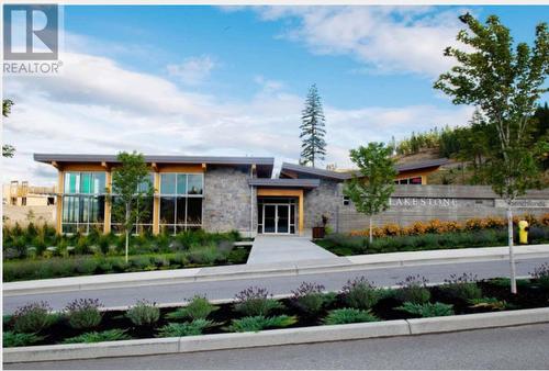 1797 Lakestone Drive, Lake Country, BC - Outdoor With Facade