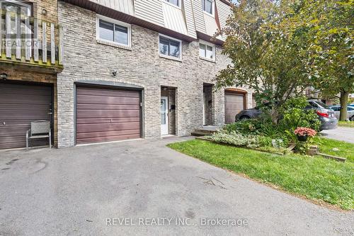 3 - 985 Limeridge Road E, Hamilton, ON - Outdoor