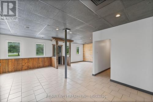 8642 Lander Road, Hamilton Township, ON - Indoor Photo Showing Other Room