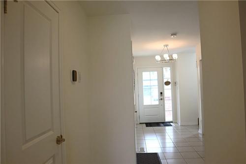 4256 Shuttleworth Drive, Niagara Falls, ON - Indoor Photo Showing Other Room