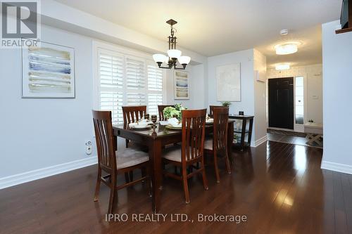 18 Tawnberry Circle, Brampton, ON - Indoor Photo Showing Dining Room
