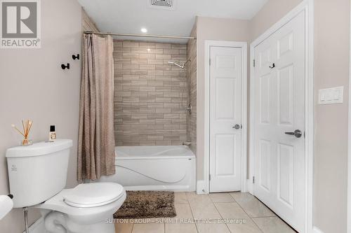 102 Poplar Avenue, Halton Hills (Acton), ON - Indoor Photo Showing Bathroom