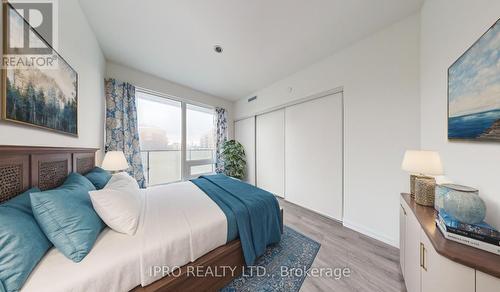306 - 4208 Dundas Street W, Toronto W08, ON - Indoor Photo Showing Bedroom