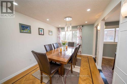 41 - 1051 Cedarglen Gate, Mississauga, ON - Indoor Photo Showing Dining Room