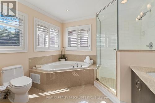 1632 Barbertown Road, Mississauga, ON - Indoor Photo Showing Bathroom