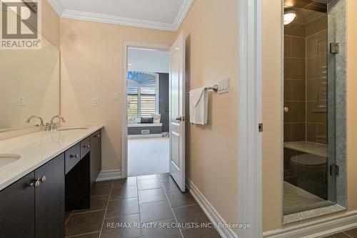 1632 Barbertown Road, Mississauga, ON - Indoor Photo Showing Bathroom