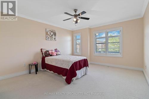 1632 Barbertown Road, Mississauga, ON - Indoor Photo Showing Bedroom