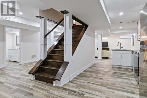 1632 Barbertown Road, Mississauga, ON - Indoor