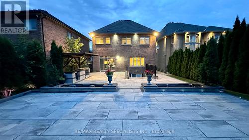 1632 Barbertown Road, Mississauga, ON - Outdoor