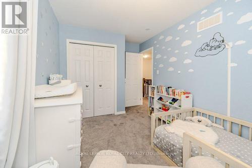 96 - 135 Hardcastle Drive, Cambridge, ON - Indoor Photo Showing Bedroom