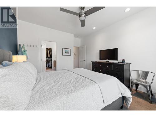 127 Split Pine Court, Kelowna, BC - Indoor Photo Showing Bedroom