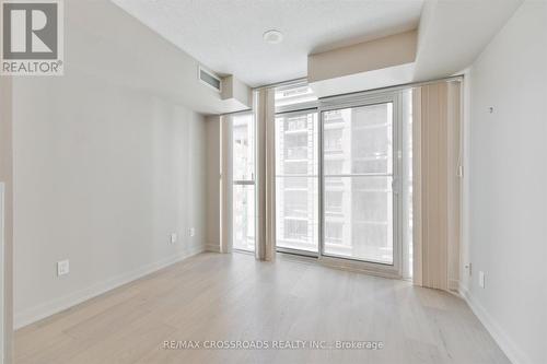 506 - 126 Simcoe Street, Toronto (Waterfront Communities), ON - Indoor Photo Showing Other Room