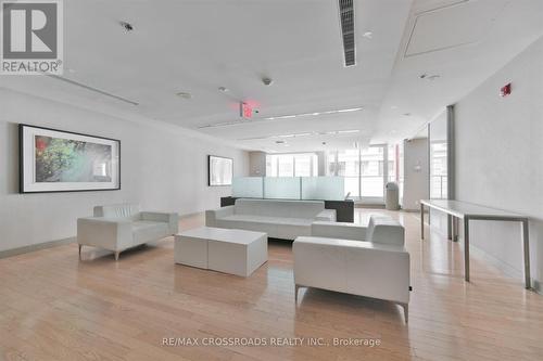 506 - 126 Simcoe Street, Toronto (Waterfront Communities), ON - Indoor