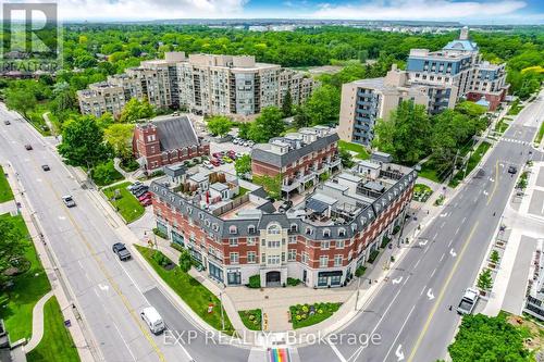 7 - 120 Bronte Road, Oakville, ON - Outdoor With View