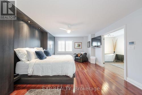 7 - 120 Bronte Road, Oakville, ON - Indoor Photo Showing Bedroom