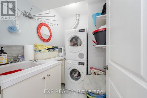 7 - 120 Bronte Road, Oakville, ON - Indoor Photo Showing Laundry Room