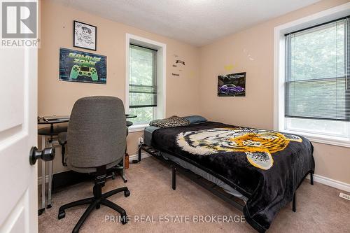 164 Charles Street, Dutton/Dunwich (Dutton), ON - Indoor Photo Showing Bedroom