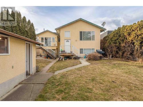 885 Walrod Street, Kelowna, BC - Outdoor