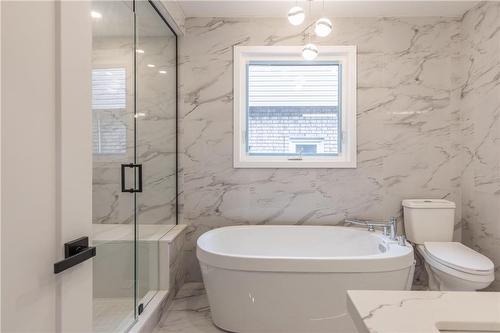 163 Glennie Avenue, Hamilton, ON - Indoor Photo Showing Bathroom