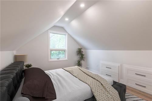 163 Glennie Avenue, Hamilton, ON - Indoor Photo Showing Bedroom