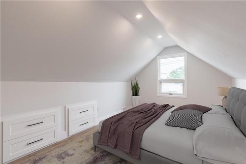 163 Glennie Avenue, Hamilton, ON - Indoor Photo Showing Bedroom