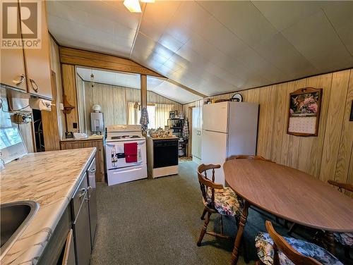 70 Michigan Avenue, Blind River, ON - Indoor Photo Showing Kitchen