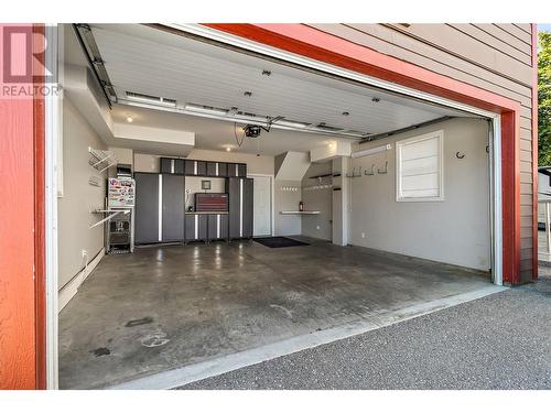 1209 Riverside Avenue Unit# F, Sicamous, BC -  Photo Showing Garage